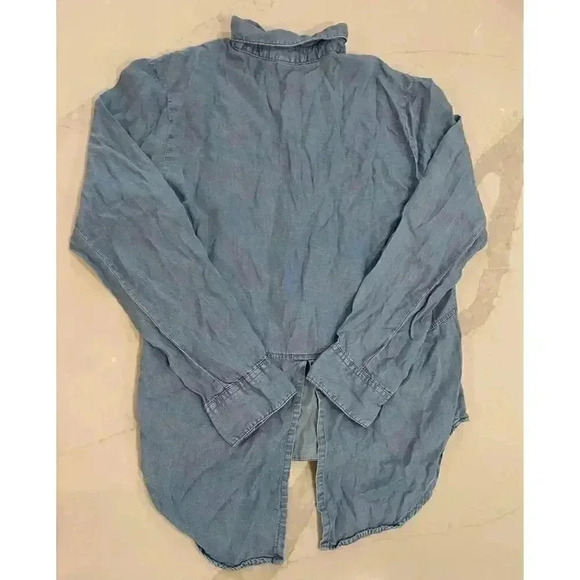 Thread and Supply Denim Chambray Button Up Shirt Women’s Size Small - Picture 6 of 6